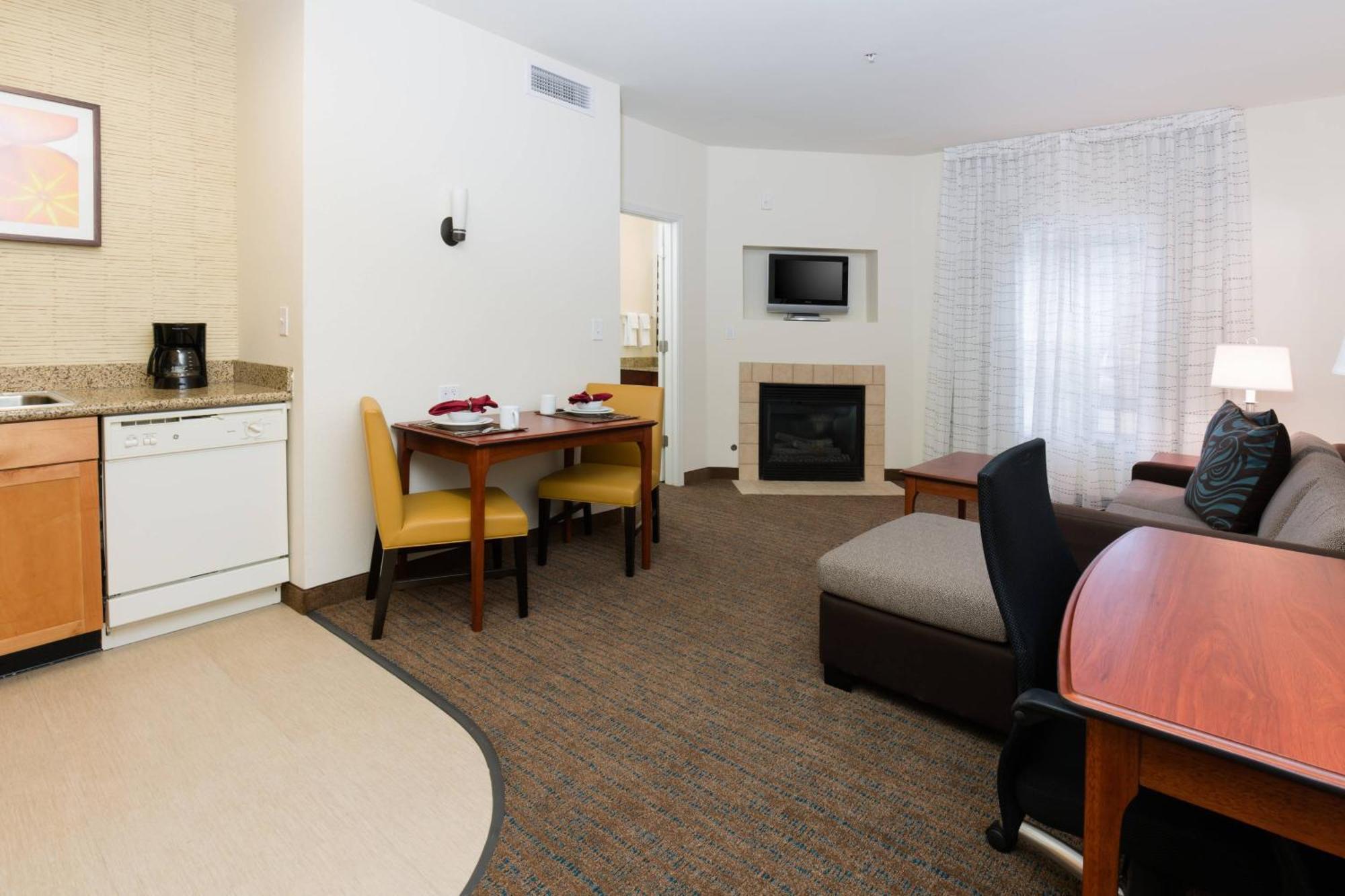 Residence Inn By Marriott Baton Rouge Near Lsu Exterior foto